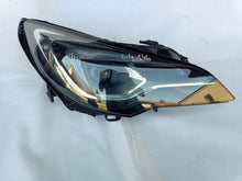 Laden Sie das Bild in den Galerie-Viewer, Frontscheinwerfer Opel Astra 39187261 LED Rechts Scheinwerfer Headlight