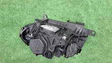 Load image into Gallery viewer, Frontscheinwerfer BMW X3 E83 7162194-05 Bi-Xenon Rechts Scheinwerfer Headlight SCH5812066599me