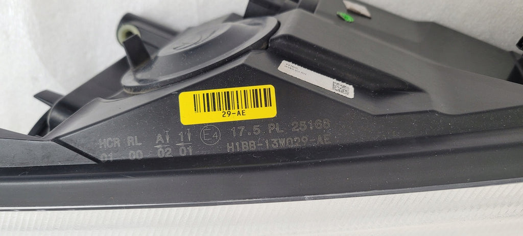 Frontscheinwerfer Ford Fiesta VII H1BB-13W029-AE Rechts Scheinwerfer Headlight SCH1115763667vn