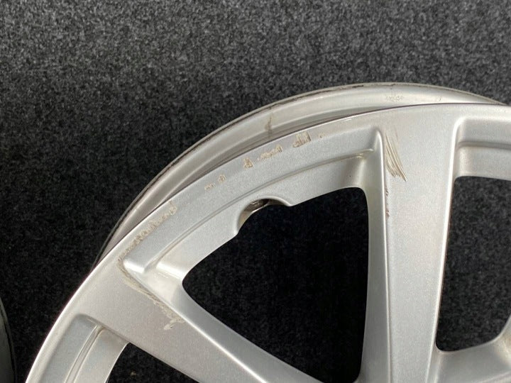 1x Alufelge 17 Zoll 5x112 8V0601025DH Audi A3 Rim Wheel FEL1162943953ic