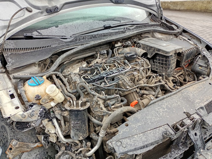 Motor VW Golf VI CAYC 1.6 TDI 105PS 77kW 258TKm 2009 Diesel Engine Unkomplett MOT3043860400ur