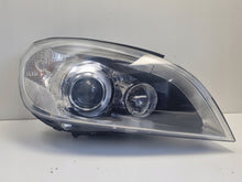 Load image into Gallery viewer, Frontscheinwerfer Volvo S60 II V60 31299991 89905476 Xenon Rechts Headlight SCH2004797391cz