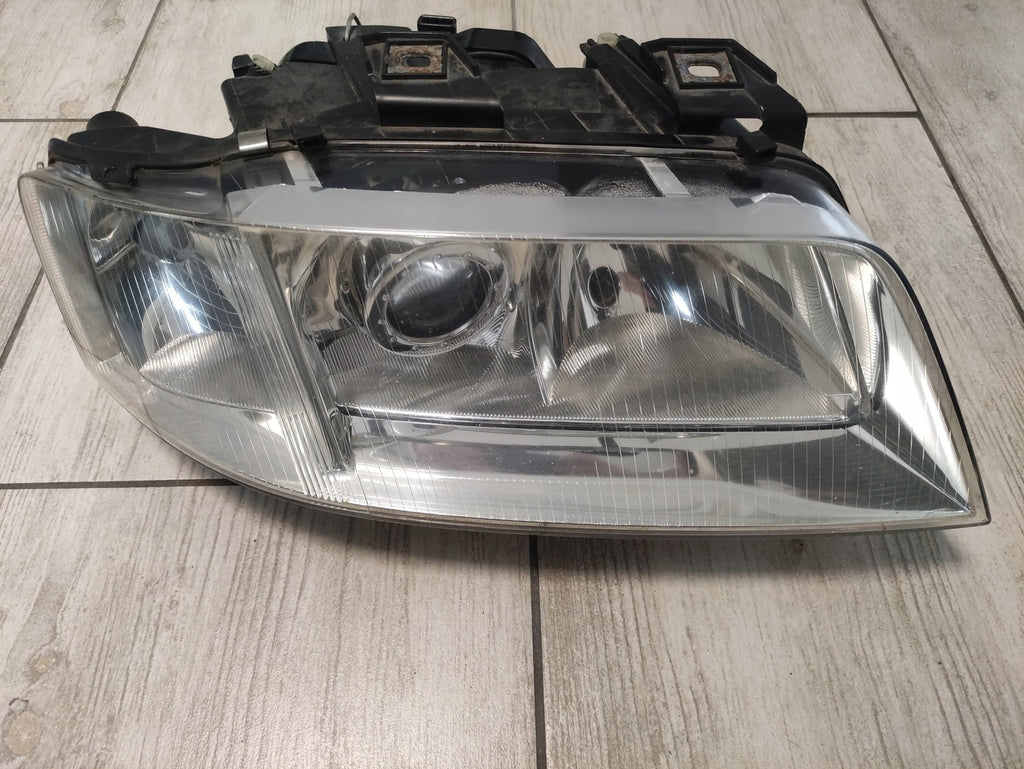 Frontscheinwerfer Audi A6 C5 Xenon Rechts Scheinwerfer Headlight