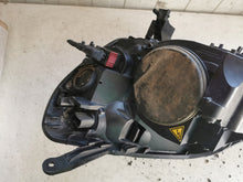 Laden Sie das Bild in den Galerie-Viewer, Frontscheinwerfer Opel Zafira B 13252471 Xenon Rechts Scheinwerfer Headlight