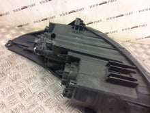 Load image into Gallery viewer, Frontscheinwerfer Hyundai Ix35 921022Y Rechts Scheinwerfer Headlight SCH4715471052ai
