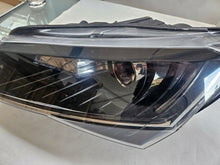 Load image into Gallery viewer, Frontscheinwerfer Skoda Superb III 3V1941015B Xenon Rechts oder Links