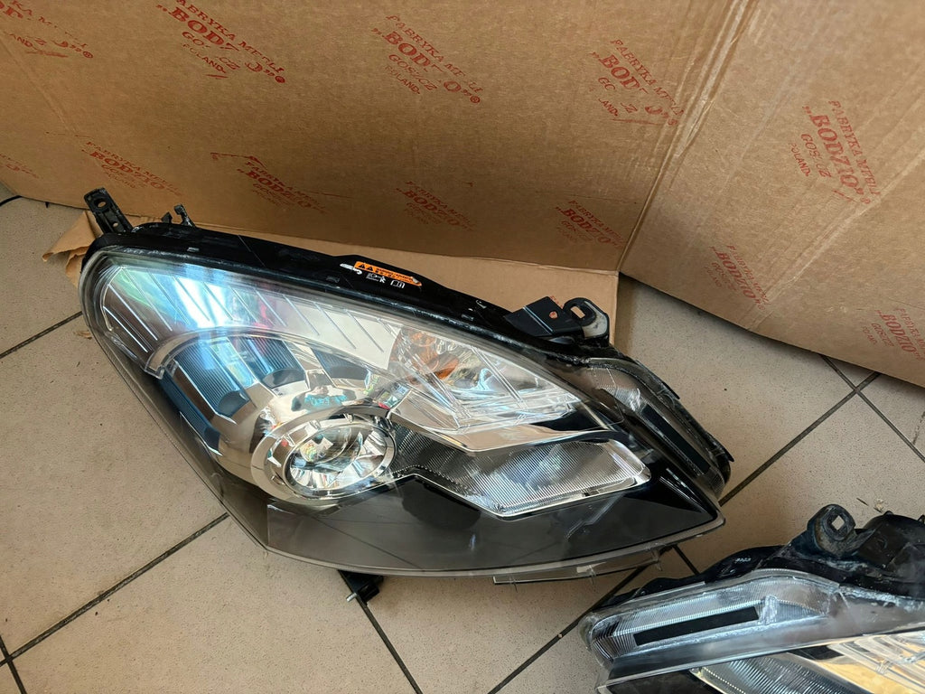 Frontscheinwerfer Renault Koleos I Xenon Rechts Scheinwerfer Headlight