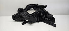 Laden Sie das Bild in den Galerie-Viewer, Frontscheinwerfer Renault Clio 5 260609987R Links Scheinwerfer Headlight