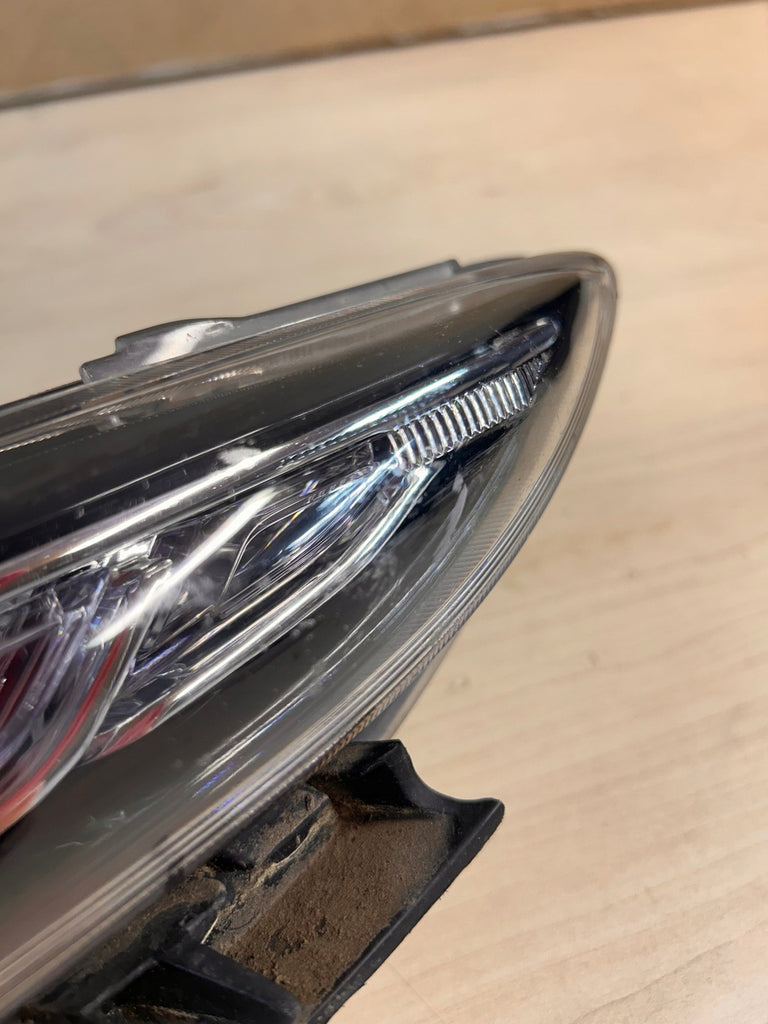 Frontscheinwerfer Hyundai Kona 92208J90 Rechts Scheinwerfer Headlight SCH3873741012ej