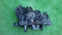Laden Sie das Bild in den Galerie-Viewer, Frontscheinwerfer Hyundai Tucson 92201D7600 Links Scheinwerfer Headlight SCH1890745356hs
