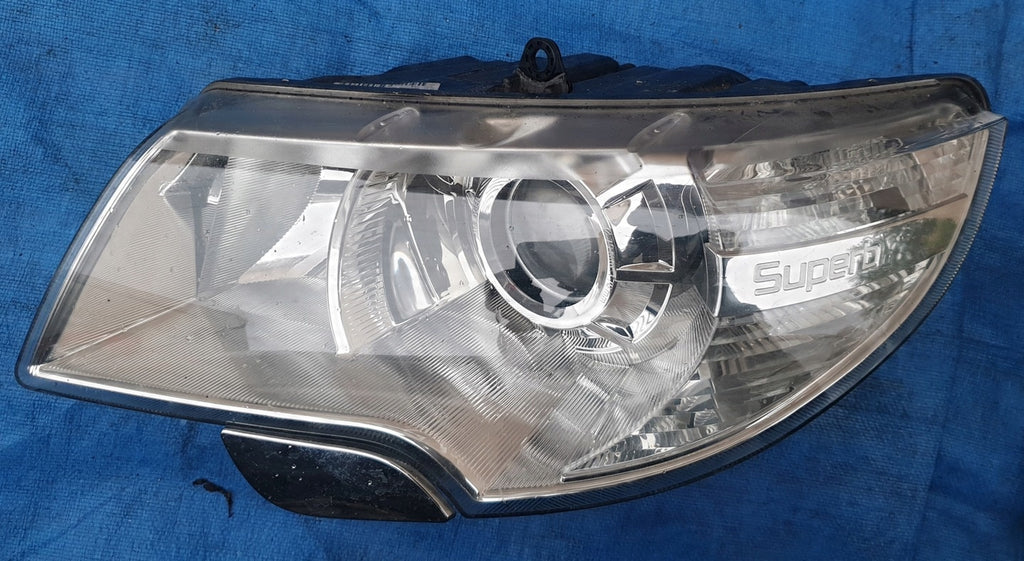 Frontscheinwerfer Skoda Superb II 3T1941015C Links Scheinwerfer Headlight