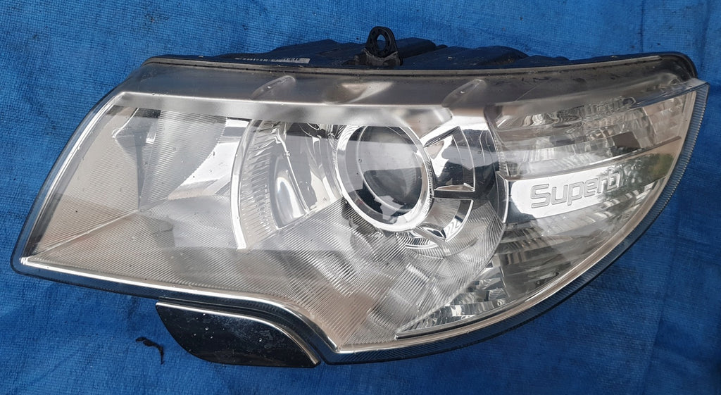 Frontscheinwerfer Skoda Superb II 3T1941015C Links Scheinwerfer Headlight