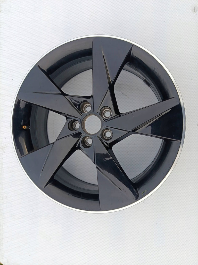 1x Alufelge 17 Zoll 657601025AD Skoda Scala Kamiq Rim Wheel FEL4071526749et
