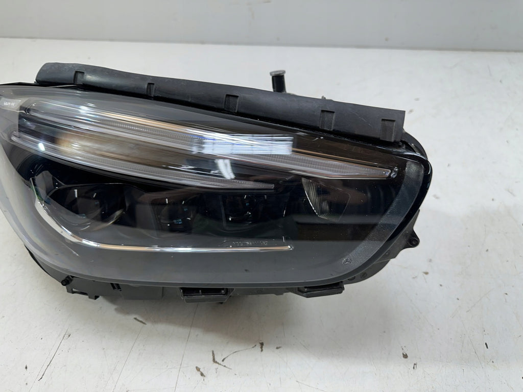 Frontscheinwerfer Mercedes-Benz W247 A2479060605I LED Rechts Headlight SCH9398718268jn