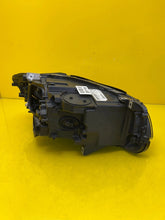 Load image into Gallery viewer, Frontscheinwerfer BMW 5 F11 F10 7317131-07 Xenon Ein Stück (Rechts oder Links) SCH2914721806vj