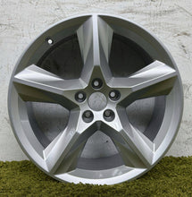 Load image into Gallery viewer, 1x Alufelge 19 Zoll 8.5" 3x112 28ET Silber 4M0601025AC Audi Q7 Rim Wheel FEL5876690025hm