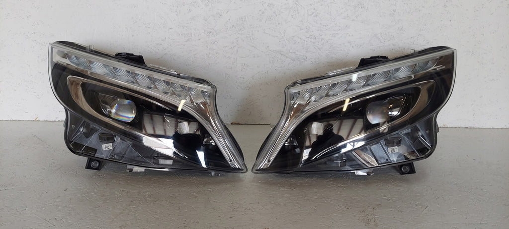 Frontscheinwerfer Mercedes-Benz W447 A4479061501 LED Rechts Headlight