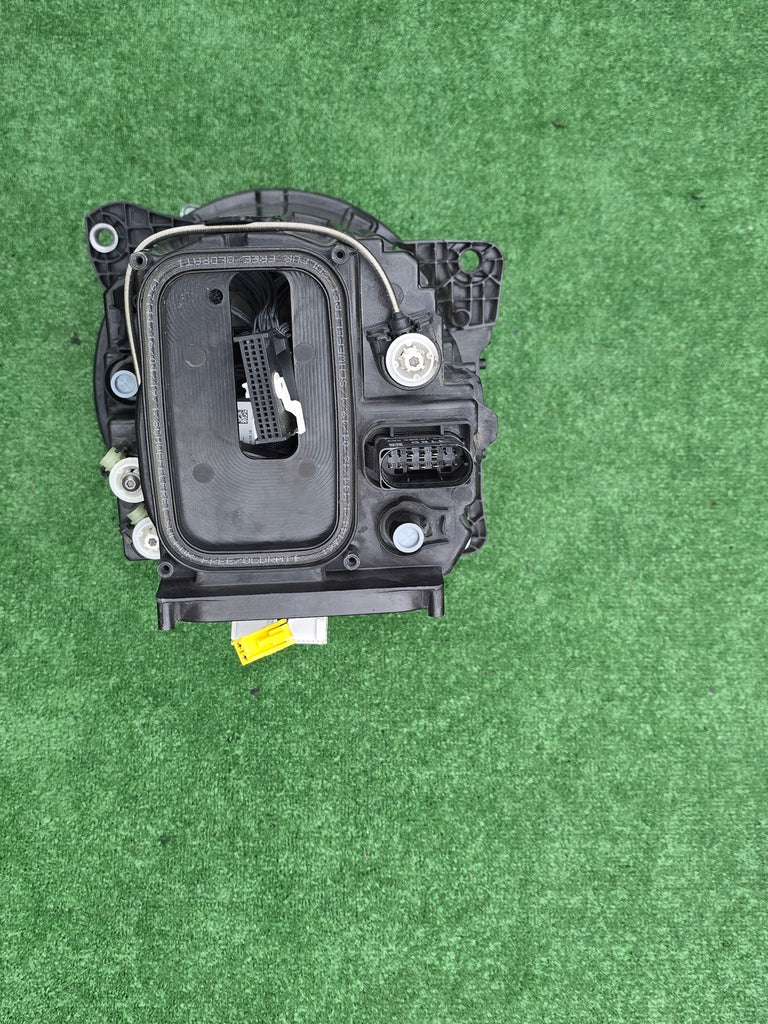 Frontscheinwerfer Mercedes-Benz W463 A4639062102 Links Scheinwerfer Headlight SCH8014420248qo