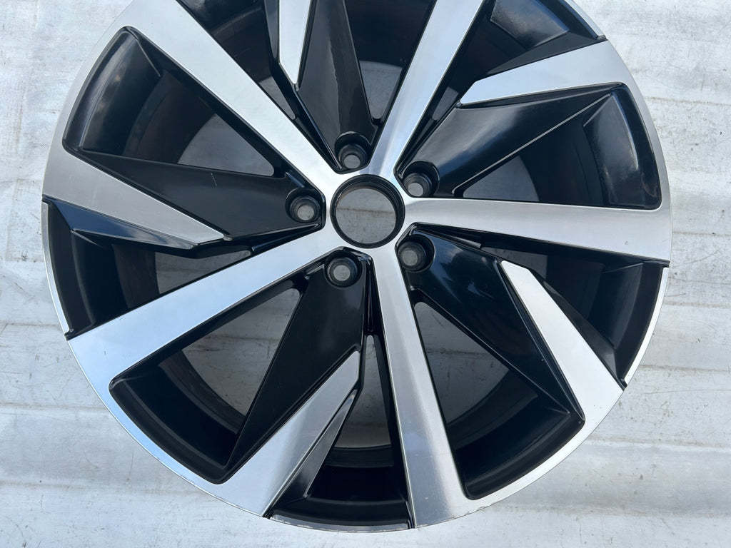 1x Alufelge 19 Zoll 8.0" 5x112 47ET Glanz 2GA601025T VW T-Roc Rim Wheel FEL3939489478aw
