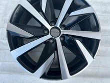 Load image into Gallery viewer, 1x Alufelge 19 Zoll 8.0" 5x112 47ET Glanz 2GA601025T VW T-Roc Rim Wheel FEL3939489478aw