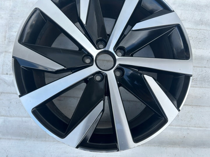 1x Alufelge 19 Zoll 8.0" 5x112 47ET Glanz 2GA601025T VW T-Roc Rim Wheel FEL3939489478aw