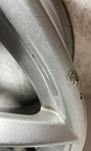 Laden Sie das Bild in den Galerie-Viewer, 1x Alufelge 16 Zoll 7.0" 5x112 6855080 BMW 2 F45 F46 Rim Wheel FEL1913942709xe