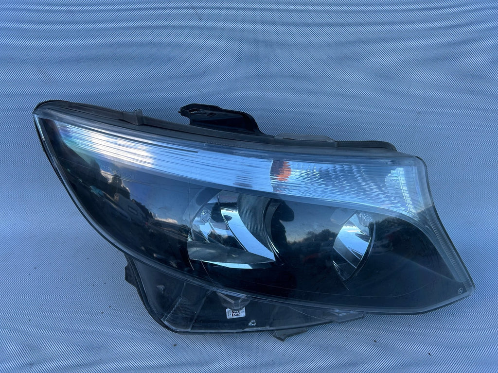 Frontscheinwerfer Mercedes-Benz Vito W447 A4479067800 Rechts Headlight SCH4522045546hi