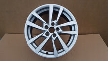 Load image into Gallery viewer, 1x Alufelge 17 Zoll 7.5&quot; 5x112 51ET 8V0601025CS Audi A3 Rim Wheel