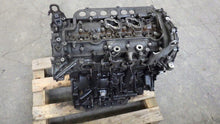 Load image into Gallery viewer, Motor Renault Trafic II M9R782 2.0 DCI 153TKm Diesel Engine Unkomplett
