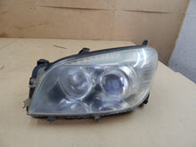 Laden Sie das Bild in den Galerie-Viewer, Frontscheinwerfer Toyota III Links Scheinwerfer Headlight SCH8806809636sq