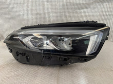 Laden Sie das Bild in den Galerie-Viewer, Frontscheinwerfer Mercedes-Benz W177 A1779064803 Rechts Scheinwerfer Headlight SCH8146634793zj