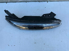 Load image into Gallery viewer, Frontscheinwerfer Hyundai Kona 92208-J9600 Rechts Scheinwerfer Headlight SCH1530362572na