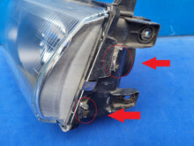 Load image into Gallery viewer, Frontscheinwerfer Mitsubishi Delica Space Gear 110-87245 Links Headlight