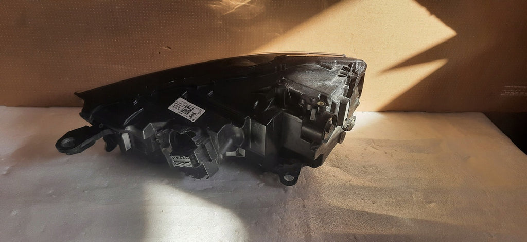 Frontscheinwerfer Skoda Scala 657941016A LED Rechts Scheinwerfer Headlight SCH2001515427ie