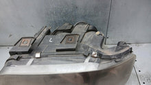 Laden Sie das Bild in den Galerie-Viewer, Frontscheinwerfer Audi A6 C5 15381301 Xenon Links Scheinwerfer Headlight