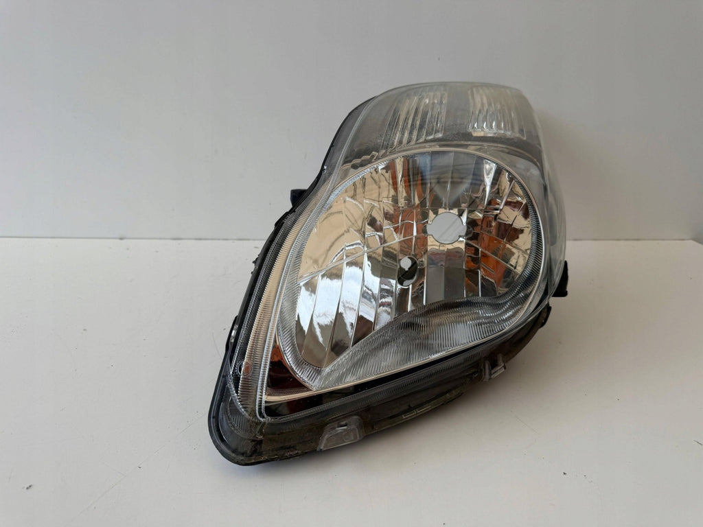 Frontscheinwerfer Toyota Yaris 811500D350 Links Scheinwerfer Headlight SCH6995818859qd