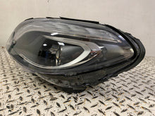 Laden Sie das Bild in den Galerie-Viewer, Frontscheinwerfer Mercedes-Benz W246 A2468207761 Xenon Links Headlight SCH9680782691kj