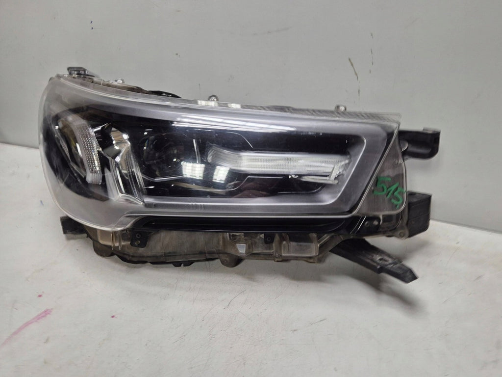 Frontscheinwerfer Toyota Hilux VIII Rechts Scheinwerfer Headlight SCH8783538603dr