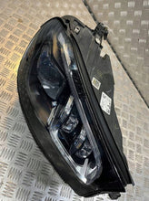 Laden Sie das Bild in den Galerie-Viewer, Frontscheinwerfer Mercedes-Benz Gls X167 A1679066001 LED Rechts Headlight
