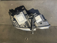 Load image into Gallery viewer, Frontscheinwerfer Mercedes-Benz A2078200259 A2078200159 Xenon Rechts oder Links SCH4788032562ii