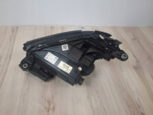 Laden Sie das Bild in den Galerie-Viewer, Frontscheinwerfer Mercedes-Benz W213 A2139067606 LED Rechts Headlight SCH7081635899si