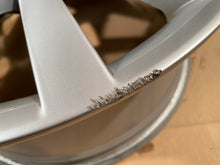 Load image into Gallery viewer, 1x Alufelge 18 Zoll 7.5&quot; 5x112 51ET 5E0601025Q Skoda Octavia Iii Rim Wheel