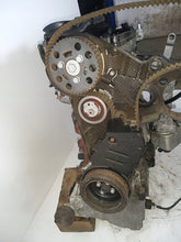 Load image into Gallery viewer, Motor Audi A5 A4 CAHA 2.0 TDI 170PS 125kW 190TKm Diesel Engine Unkomplett