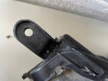 Laden Sie das Bild in den Galerie-Viewer, Frontscheinwerfer Toyota IV Yaris K0-8EU LED Rechts Scheinwerfer Headlight SCH7219425805ae