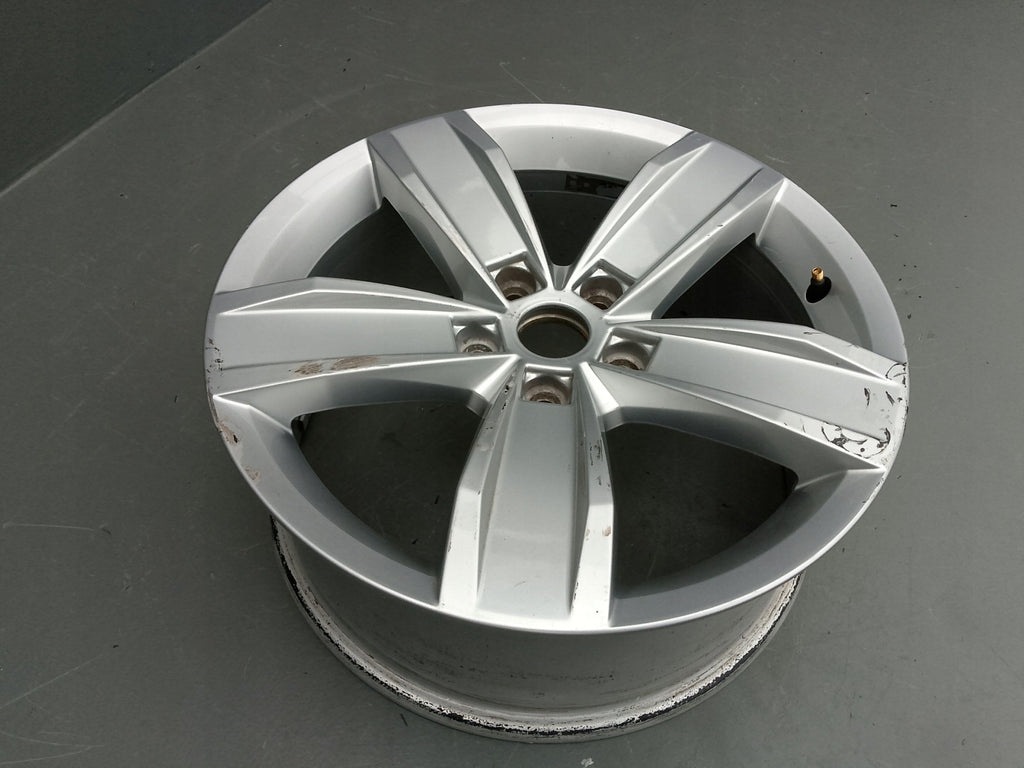 1x Alufelge 17 Zoll 6.5" 5x112 38ET Glanz Silber 3G0601025E VW Tiguan Rim Wheel FEL6978236393yw