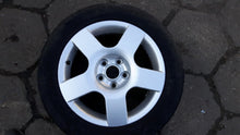 Laden Sie das Bild in den Galerie-Viewer, 1x Alufelge 16 Zoll 7.0&quot; 5x112 42ET Silber 8E0601025T Audi A4 B7 Rim Wheel