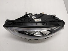 Laden Sie das Bild in den Galerie-Viewer, Frontscheinwerfer Mercedes-Benz W177 A1779062700 Links Scheinwerfer Headlight SCH3224305966sg