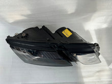 Load image into Gallery viewer, Frontscheinwerfer Skoda Octavia III 5E1941016C LE15A6368 Rechts Headlight SCH2526531332ba