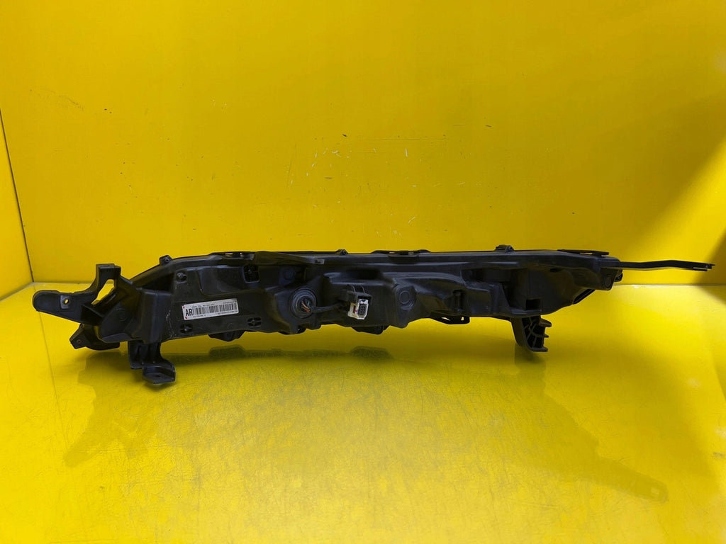 Frontscheinwerfer Mitsubishi Eclipse Cross I 92206010 LED Rechts Headlight