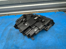 Laden Sie das Bild in den Galerie-Viewer, Frontscheinwerfer BMW X1 F48 5A01172 2611214191 Rechts Scheinwerfer Headlight SCH8958470548iz